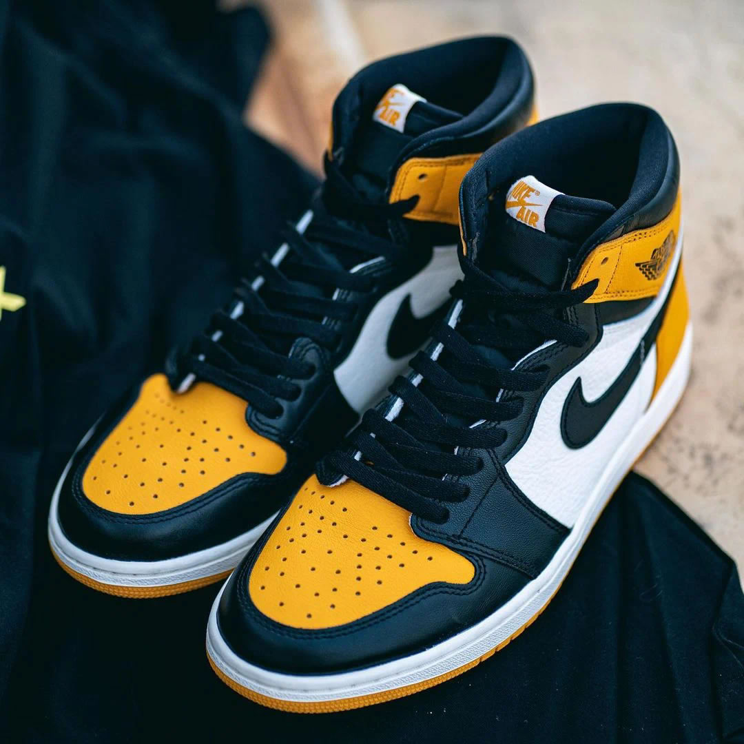 Air Jordan 1 Retro High Og Yellow Toe 555088 711 (5) - newkick.app