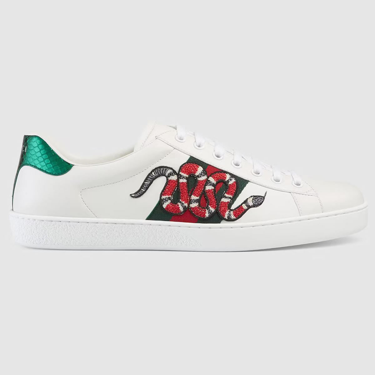 G U C C I Gg White Embroidered Ace Sneaker For Mens Womens (1) - newkick.app