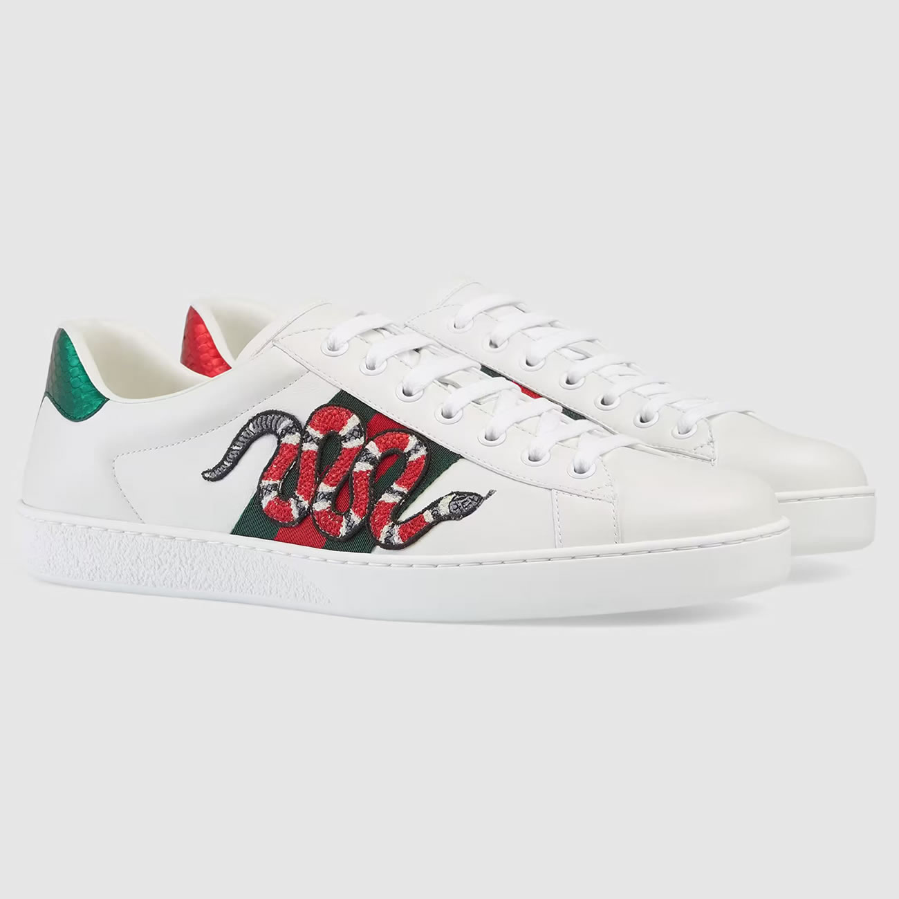 G U C C I Gg White Embroidered Ace Sneaker For Mens Womens (2) - newkick.app