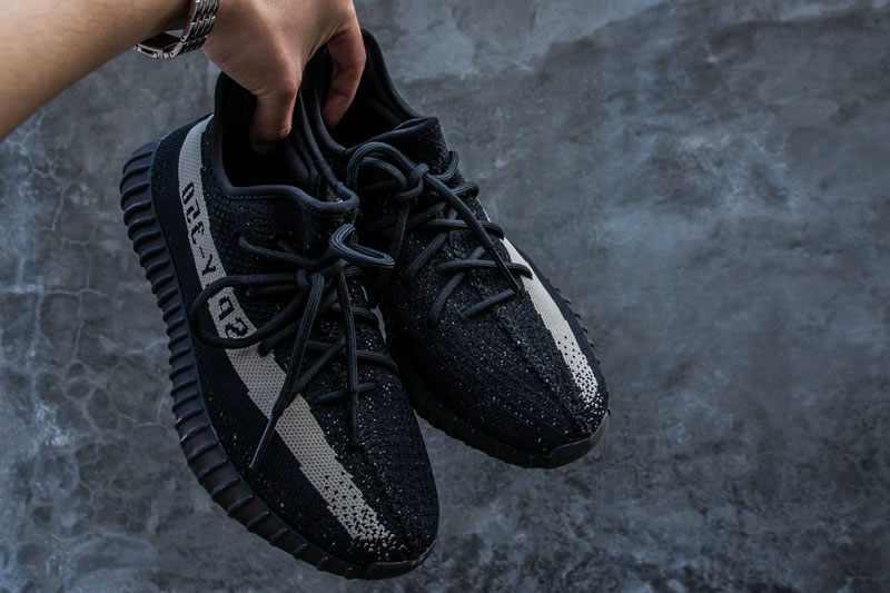 Adidas Originals Yeezy Boost 350 V2 Oreo 'Black/White' BY1604