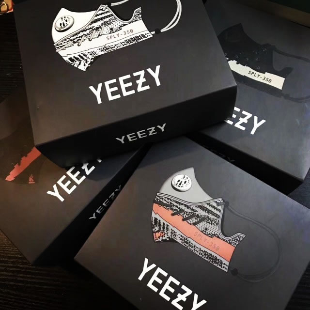 Adidas Yeezy Boost 350 V2 Face Mask (1) - newkick.app