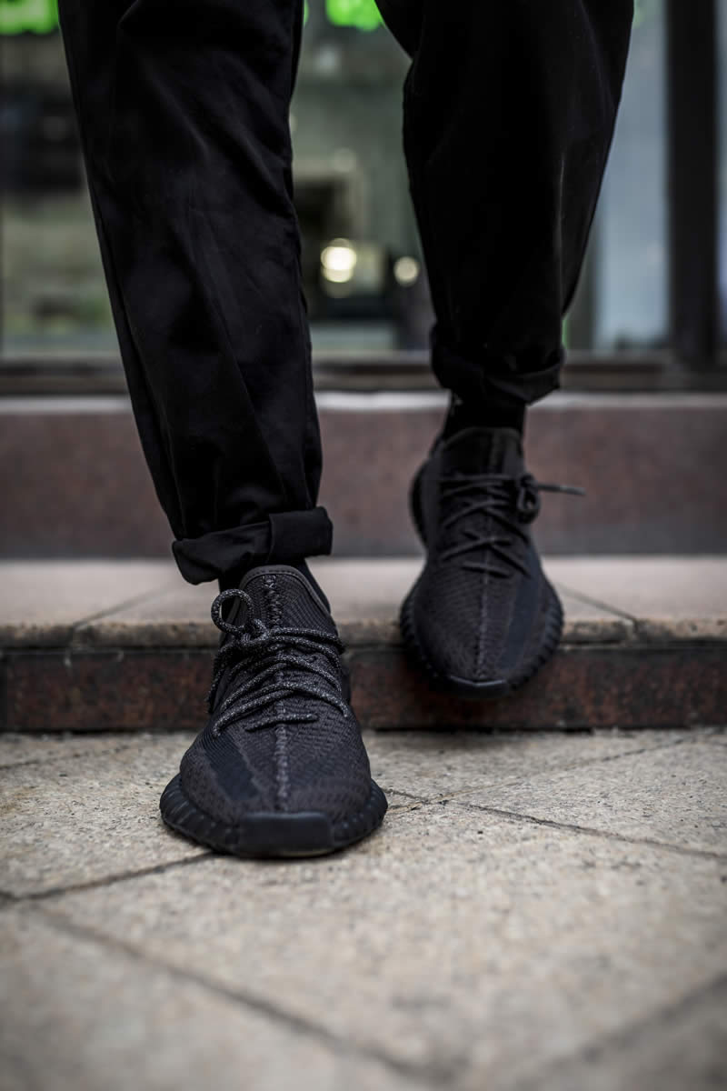 Adidas Yeezy Boost 350 V2 Black None Refective On Feet Fu9013 (5) - newkick.app