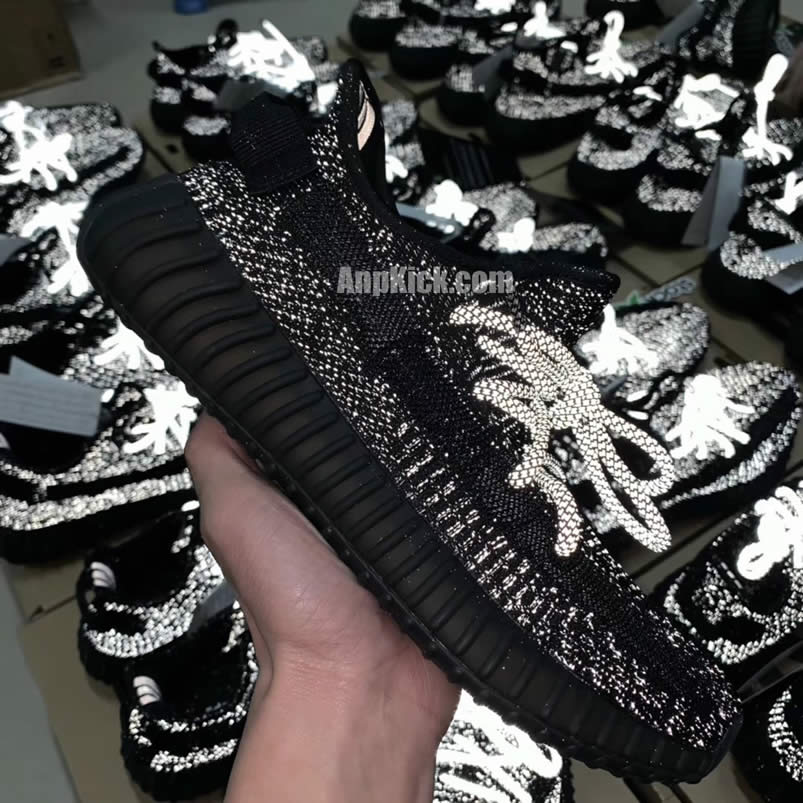 Adidas Yeezy Boost 350 V2 Static Refective Black Venom Ef2367 Wholesale (2) - newkick.app