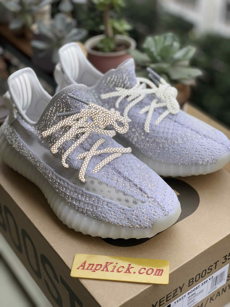 Adidas Yeezy Boost 350 V2 Static Reflective 3m Image Outfits Ef2367 (7) - newkick.app