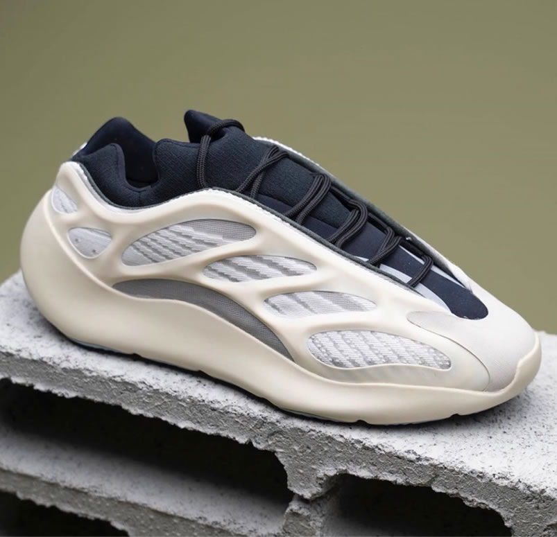 Adidas Yeezy Boost 700 V3 Azael Release Date Fw4980 (12) - newkick.app