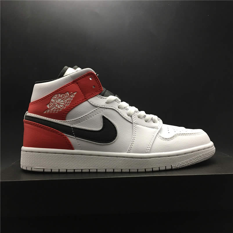 Air Jordan 1 Mid Gives The Bulls Aj1 White Red 554724 116 (1) - newkick.app