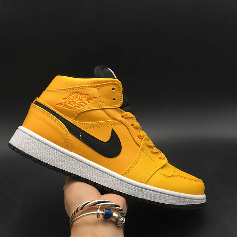 Air Jordan 1 Mid Shoes Taxi Yellow University Gold Aj1 554724 700 (12) - newkick.app