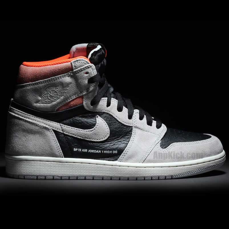 Air Jordan 1 Retro High OG 'Neutral Grey' Shoes 555088-018