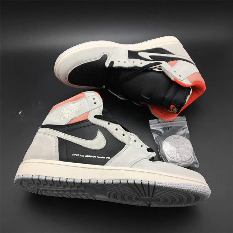 Air Jordan 1 Retro High OG 'Neutral Grey' Shoes 555088-018 Pics