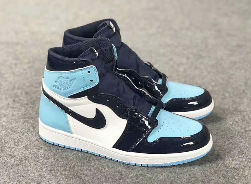 Air Jordan 1 Retro High OG 'UNC Patent Leather' 2019 CD0461-401 Pics