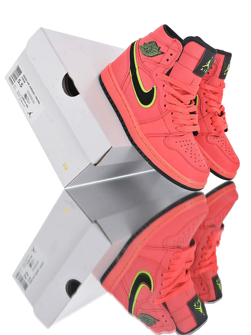 Air Jordan 1 Retro Premium Hot Punch Pink Pics Womens Aq9131 600 (14) - newkick.app