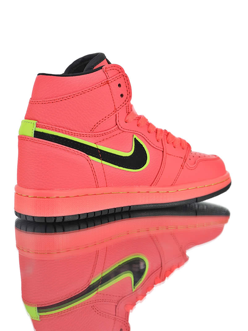 Air Jordan 1 Retro Premium Hot Punch Pink Pics Womens Aq9131 600 (3) - newkick.app