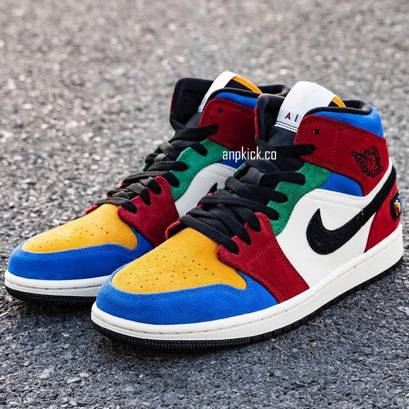 Blue The Great Air Jordan 1 Mid Fearless Outfit Release Date Cu2805 100 (8) - newkick.app