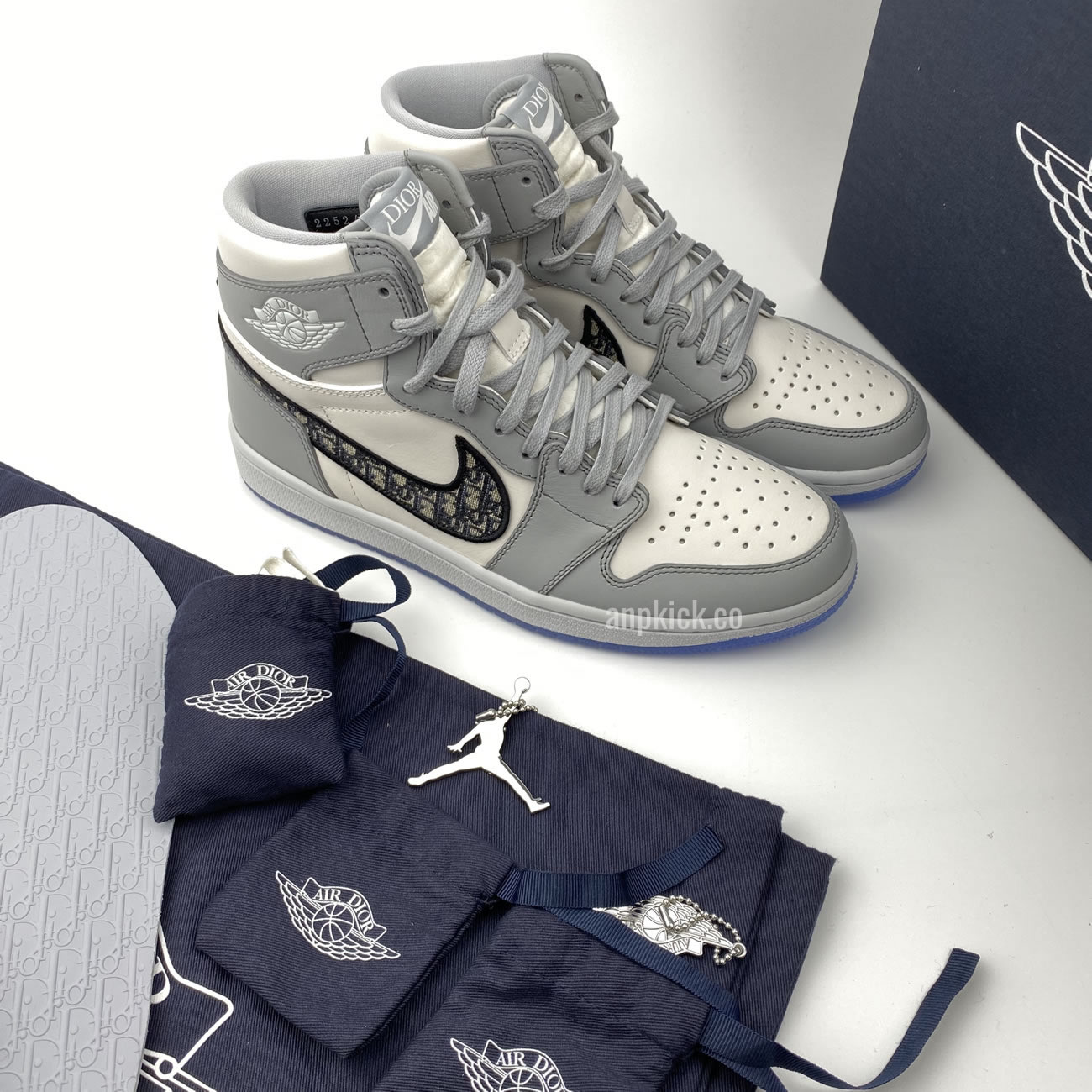 Dior Air Jordan 1 Cn8607 002 Details Anpkickz New High Best Batch (13) - newkick.app