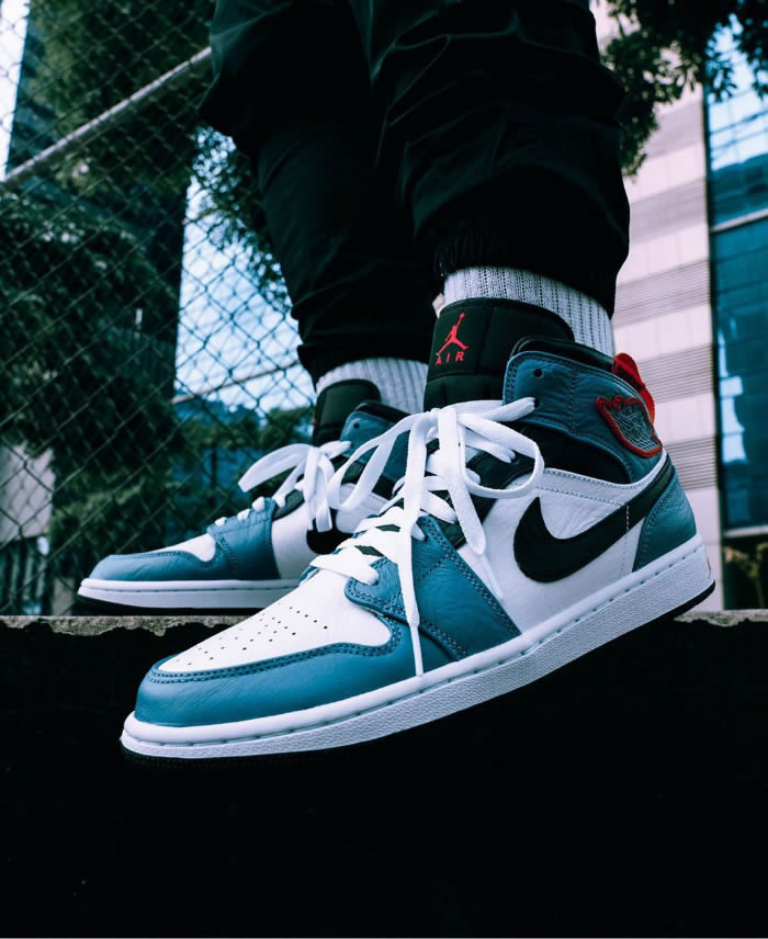 Facetasm Air Jordan 1 Mid Fearless Aj1 On Feet Release Date Cu2802 100 (1) - newkick.app