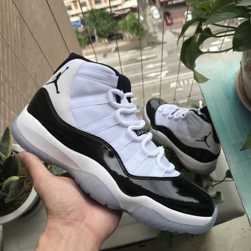 Air Jordan 11 Retro 'Concord' White/Black 2018 Release 378037-107