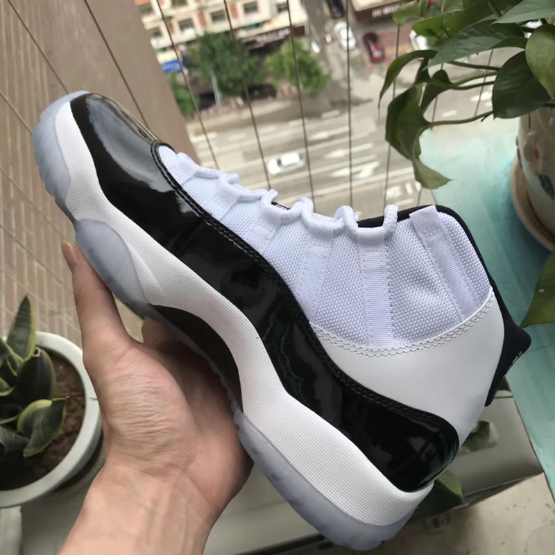 Air Jordan 11 Retro 'Concord' White/Black 2018 Release 378037-107