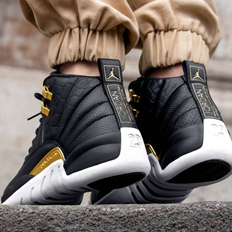 Air Jordan 12 On Feet Snakeskin Midnight Wmns Black White Gold Ao6068 007 (2) - newkick.app