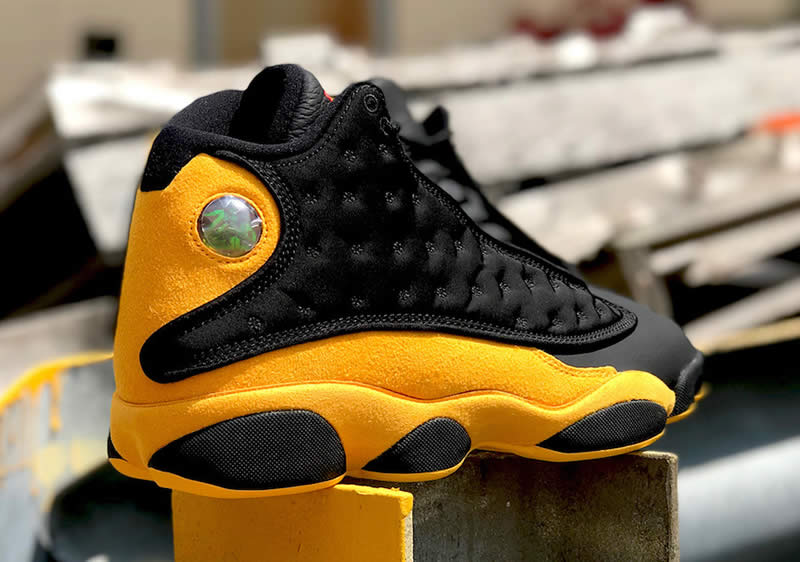 Air Jordan 13 Melo 'Class of 2002' Black and Yellow/Gold 414571-035