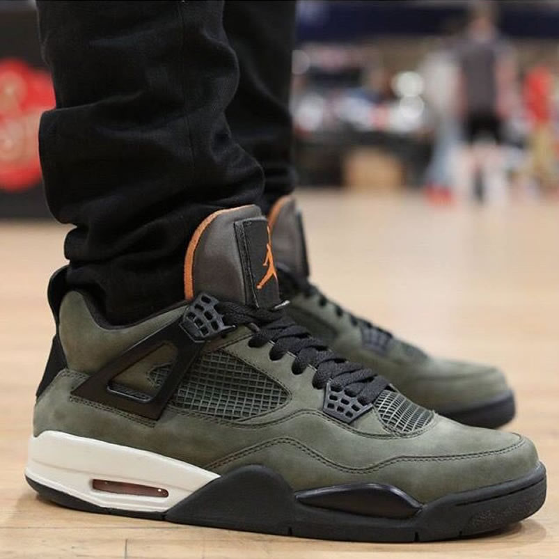 Undefeated Air Jordan 4 Retro Jordan Iv Undftd Deep Green On Feet Jbm351 M1 (1) - newkick.app