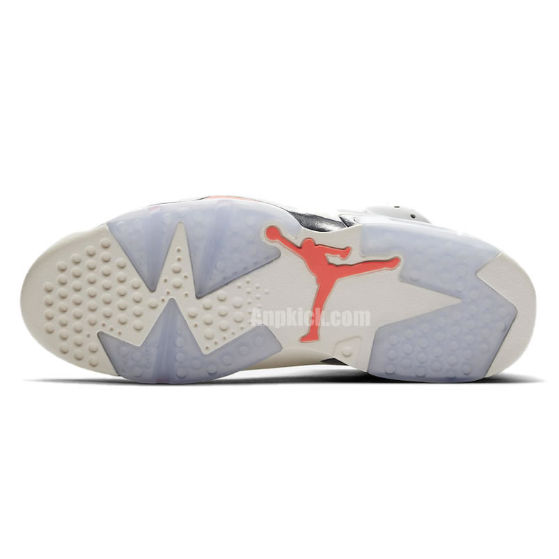 Air Jordan 6 Tinker Hatfield White Infrared Review 384664 104 (6) - newkick.app