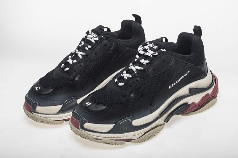 Balenciaga Triple S Sneakers Black Red Shoes 483513w06e1 1000 (7) - newkick.app