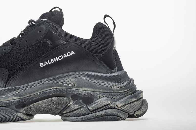 Balenciaga Triple S Sneakers Black Shoes 512176w09o1 1000 (9) - newkick.app