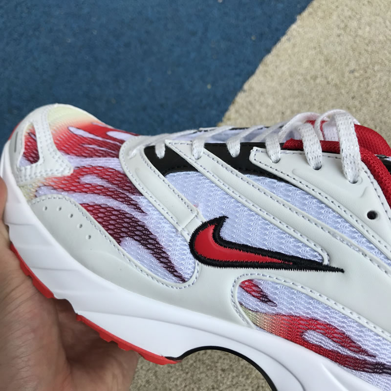 Supreme® x Nike Zoom Streak Spectrum Plus White/Habanero Red/Black AQ1279-100