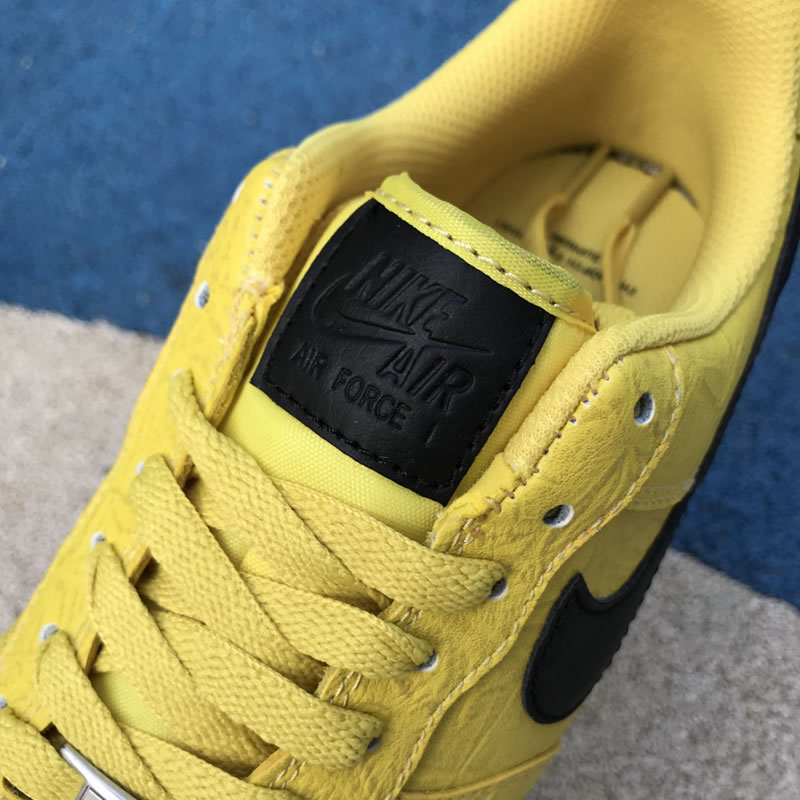 Supreme The North Face Nike Air Force 1 Sup AF1 Low Yellow Black AR3066-400 Detail Image