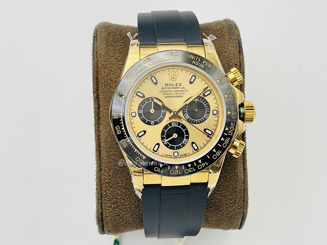 Rolex Daytona Champagne Colour And Black 116518ln 0048 (5) - newkick.app