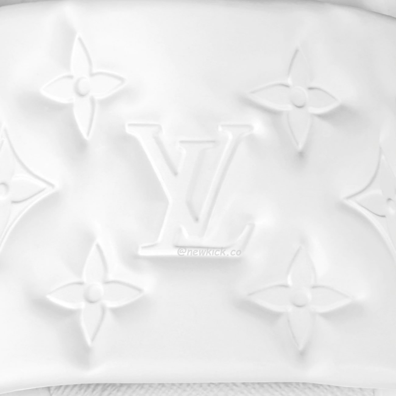 Louis Vuitton Waterfront White Blue 1a9zm5 (24) - newkick.app