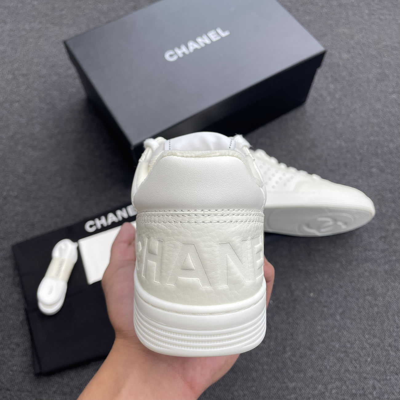 Chanel 22p Trainer White Black Burgundy Light Pink Blue (10) - newkick.app