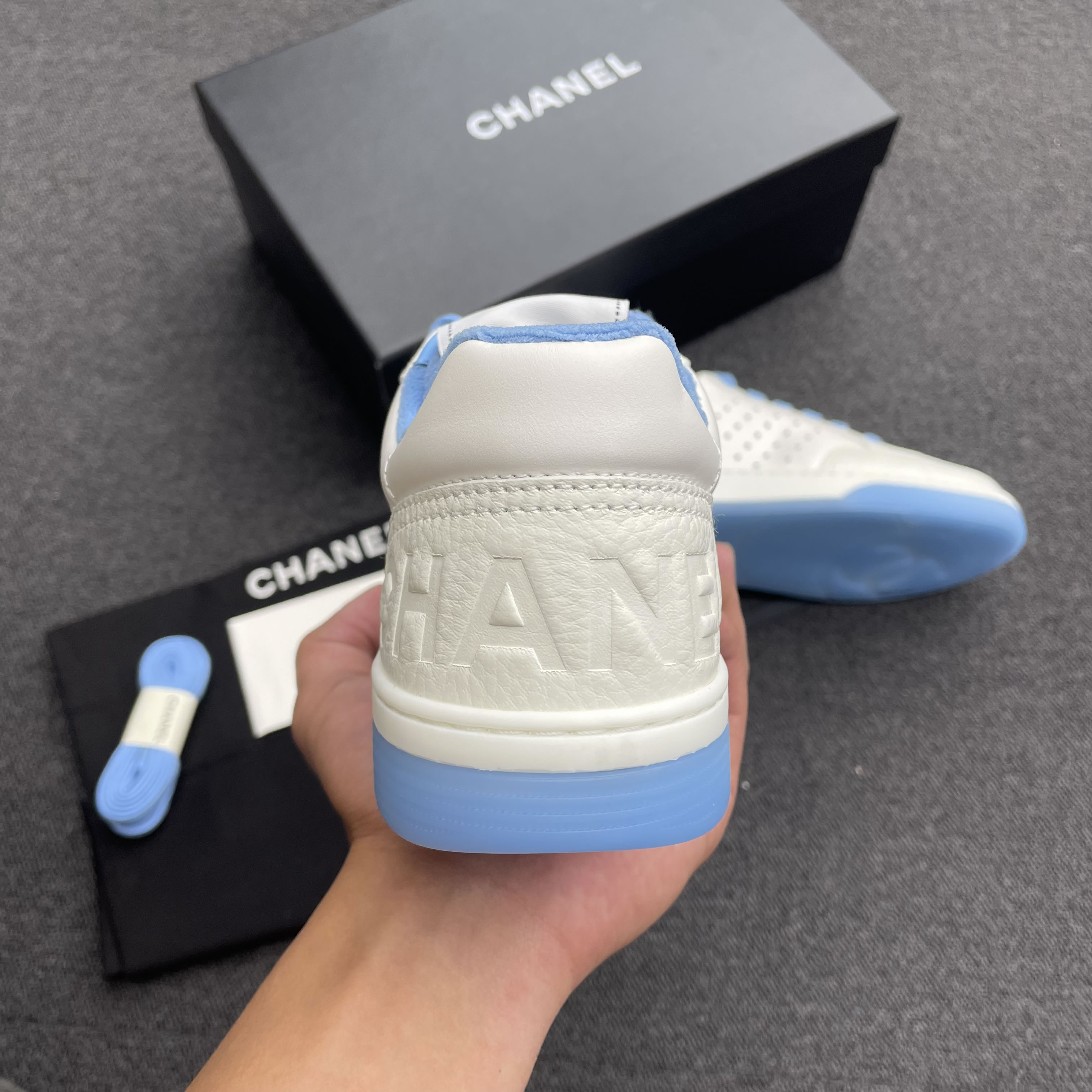 Chanel 22p Trainer White Black Burgundy Light Pink Blue (14) - newkick.app