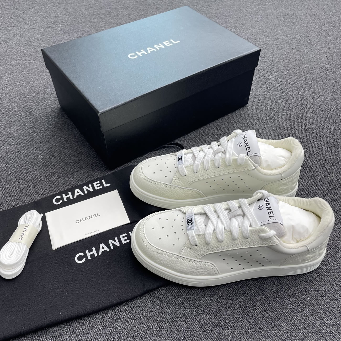 Chanel 22p Trainer White Black Burgundy Light Pink Blue (7) - newkick.app