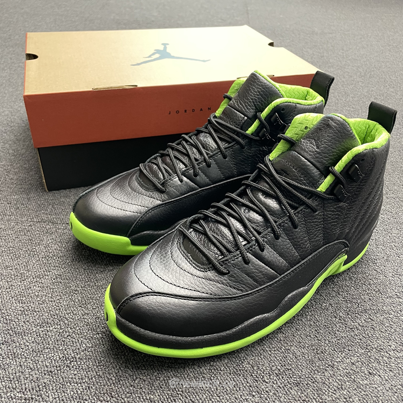 Air Jordan 12 Retro Black Green 280days Of Flight (5) - newkick.app