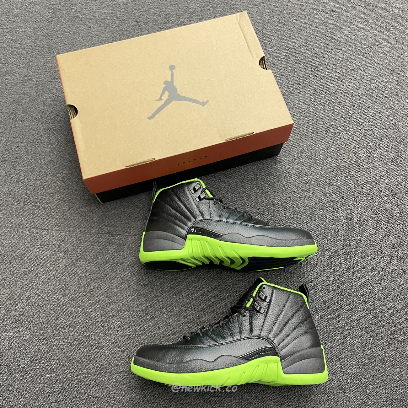 Air Jordan 12 Retro Black Green 280days Of Flight (6) - newkick.app