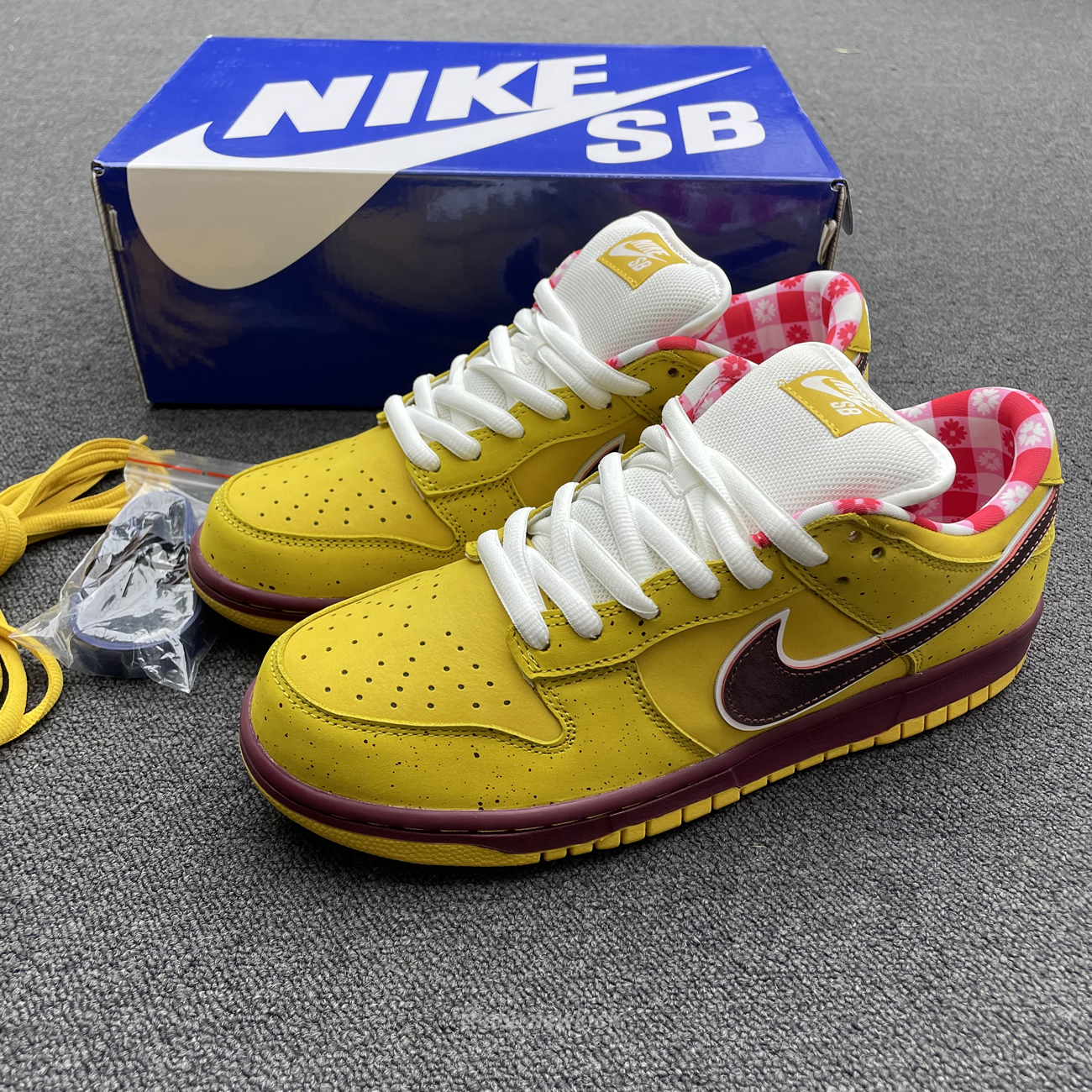 Nike Sb Dunk Low Yellow Lobster 313170 137566 (7) - newkick.app