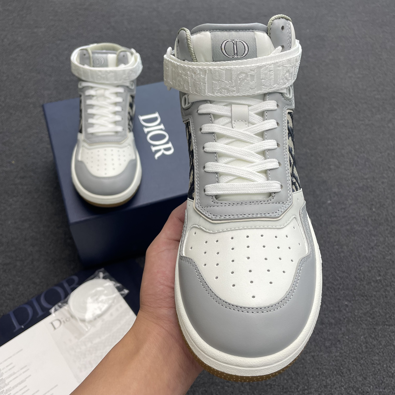 Dior B27 High Gray White 3sh132zir H165 (9) - newkick.app