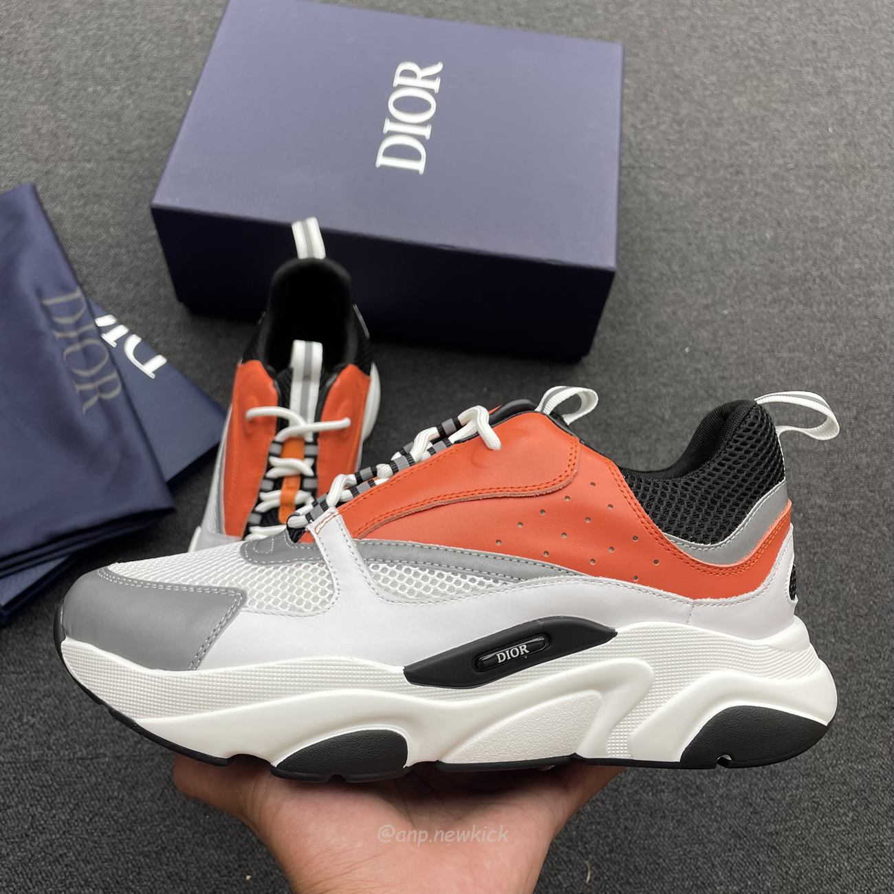 Dior B22 Orange White 3sn231yxx H369 (5) - newkick.app