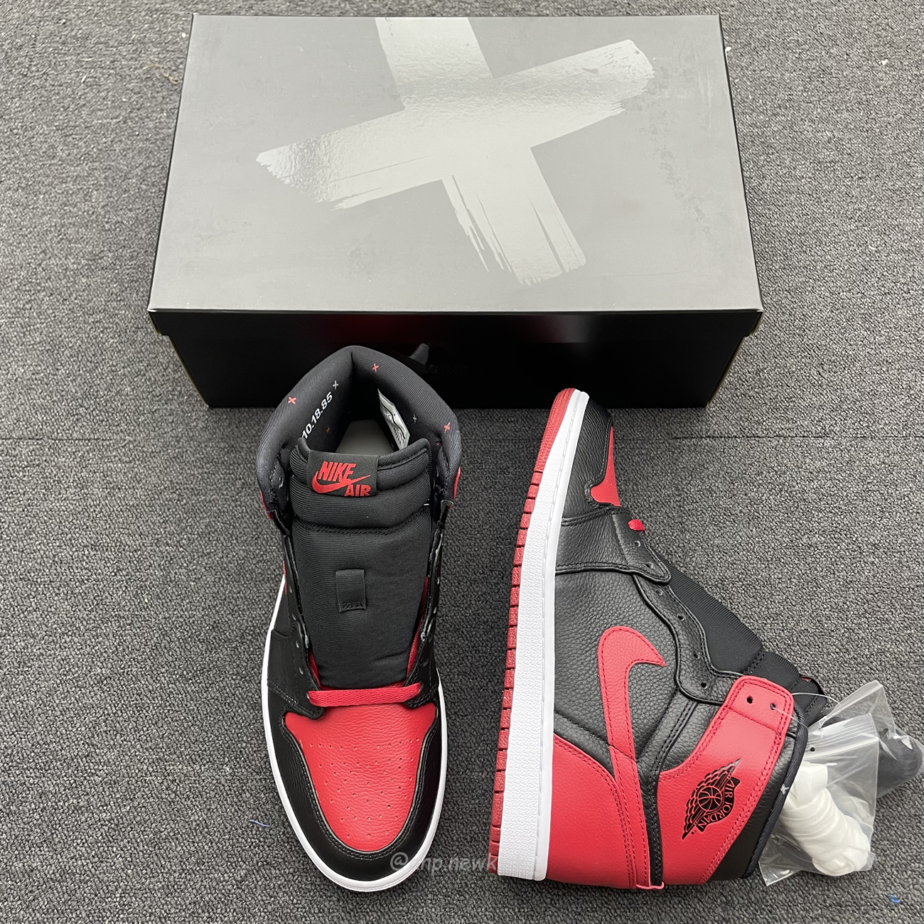 Air Jordan 1 Retro Banned B Grade 2011 432001 001 (8) - newkick.app