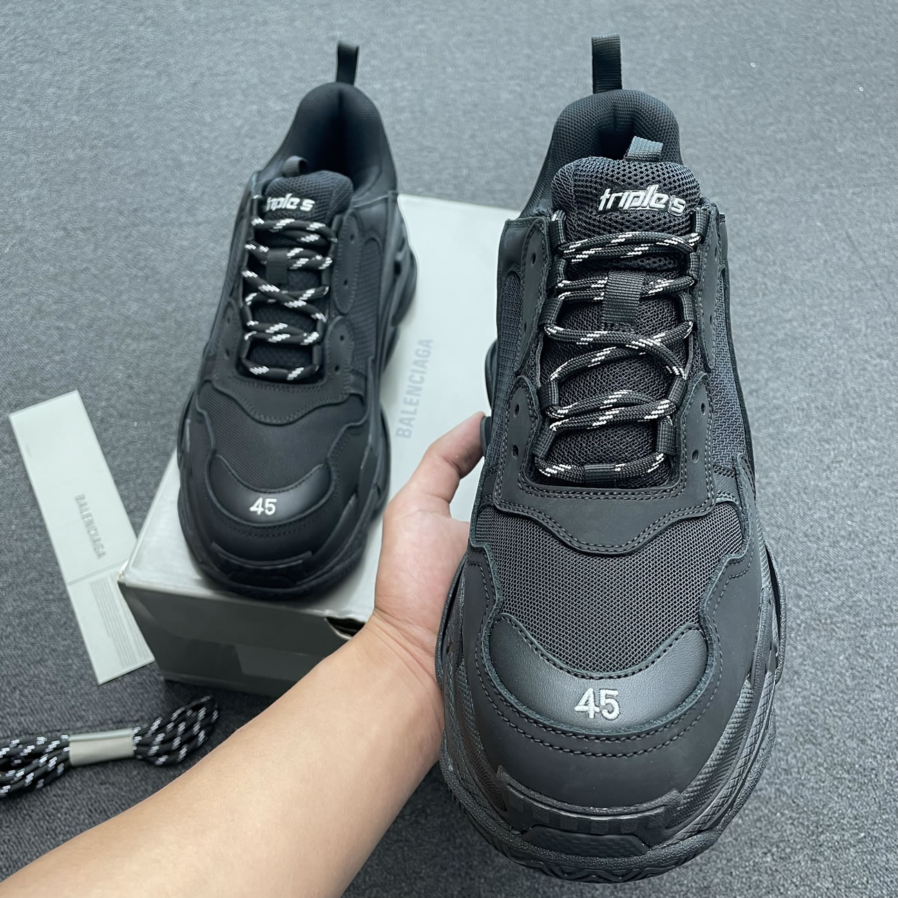 Balenciaga Triple S Black W 541624w09011000 (4) - newkick.app