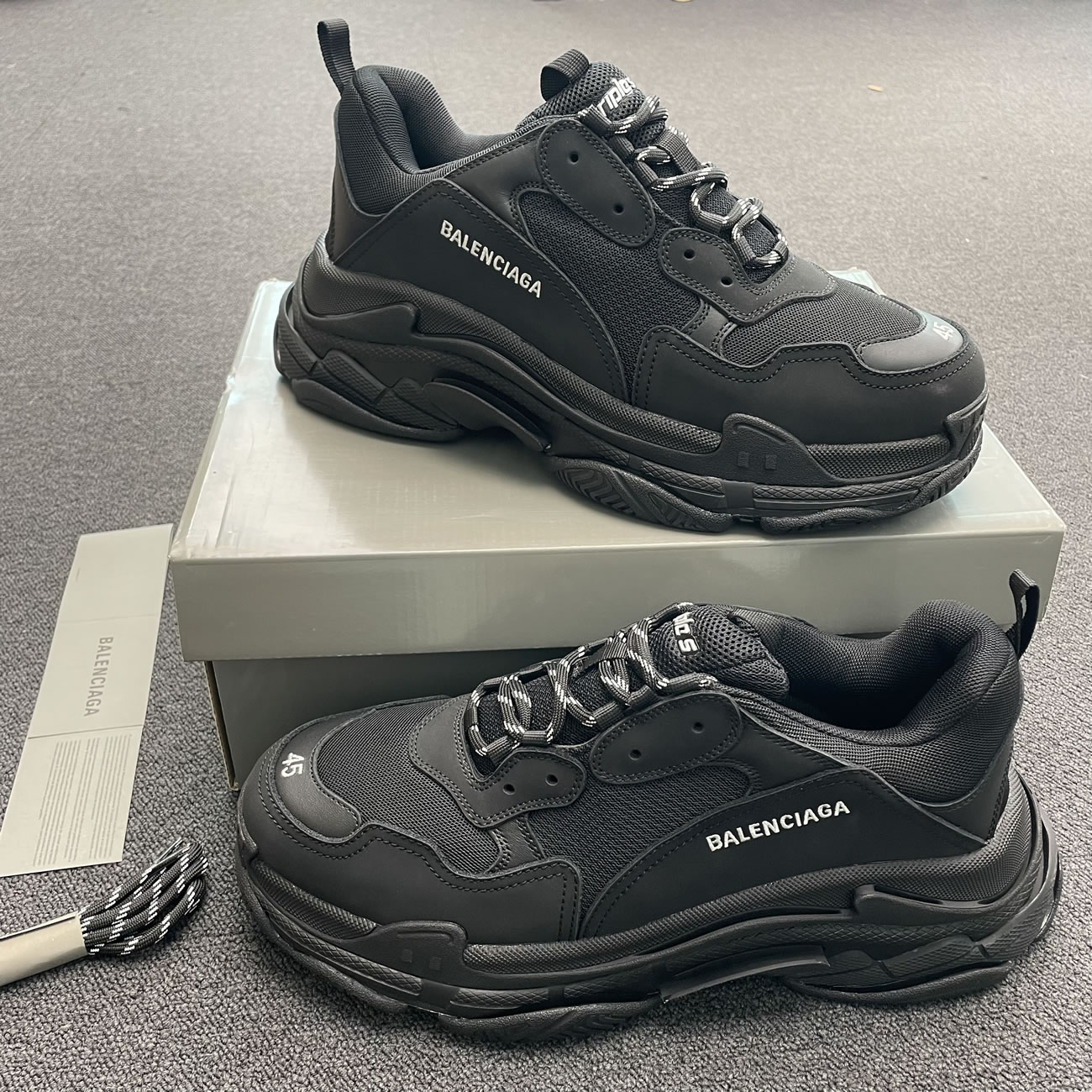 Balenciaga Triple S Black W 541624w09011000 (6) - newkick.app