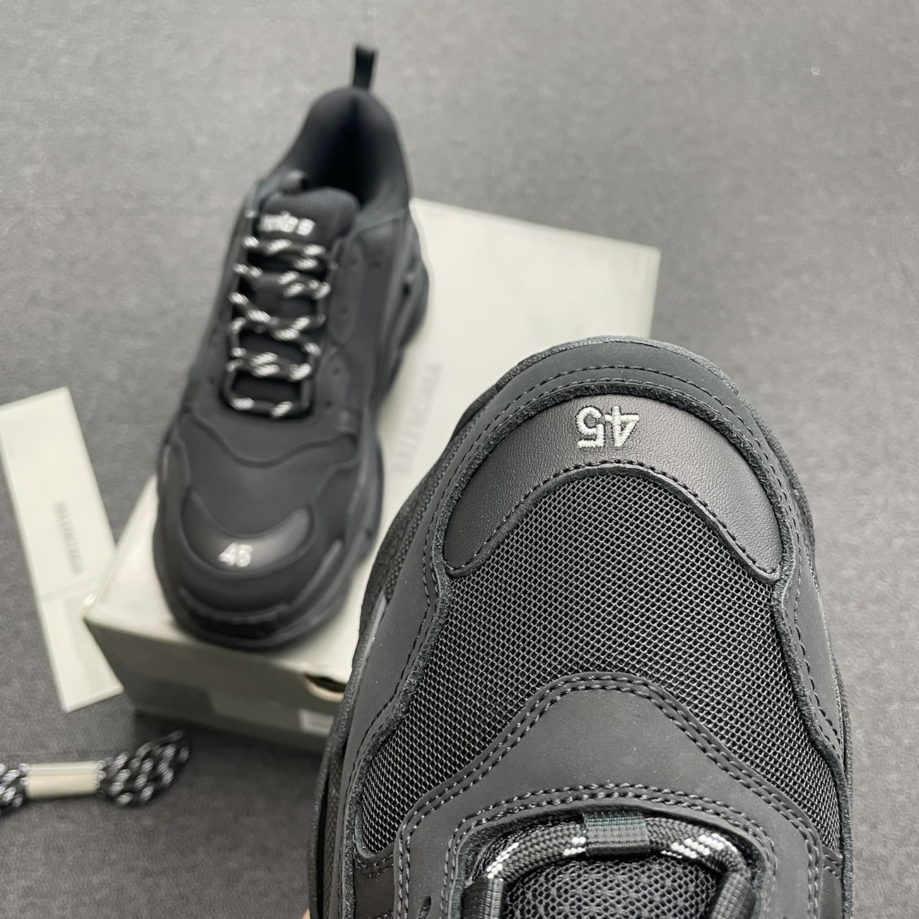 Balenciaga Triple S Black W 541624w09011000 (8) - newkick.app