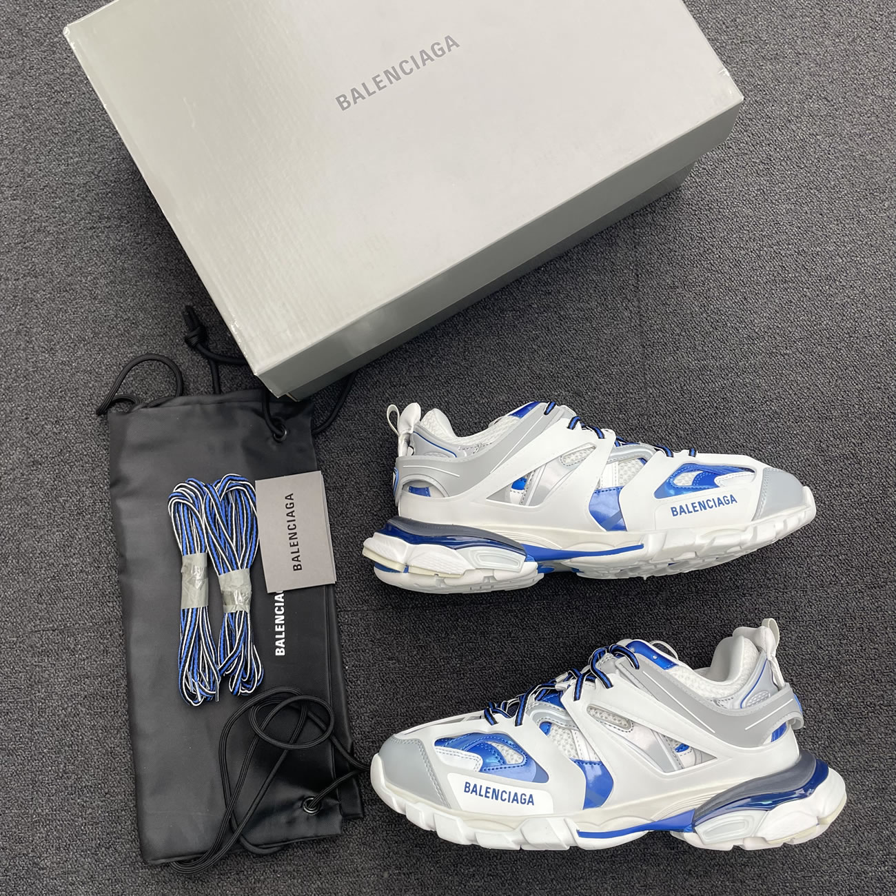 Balenciaga Track White Blue 542023w2fs99051 (1) - newkick.app