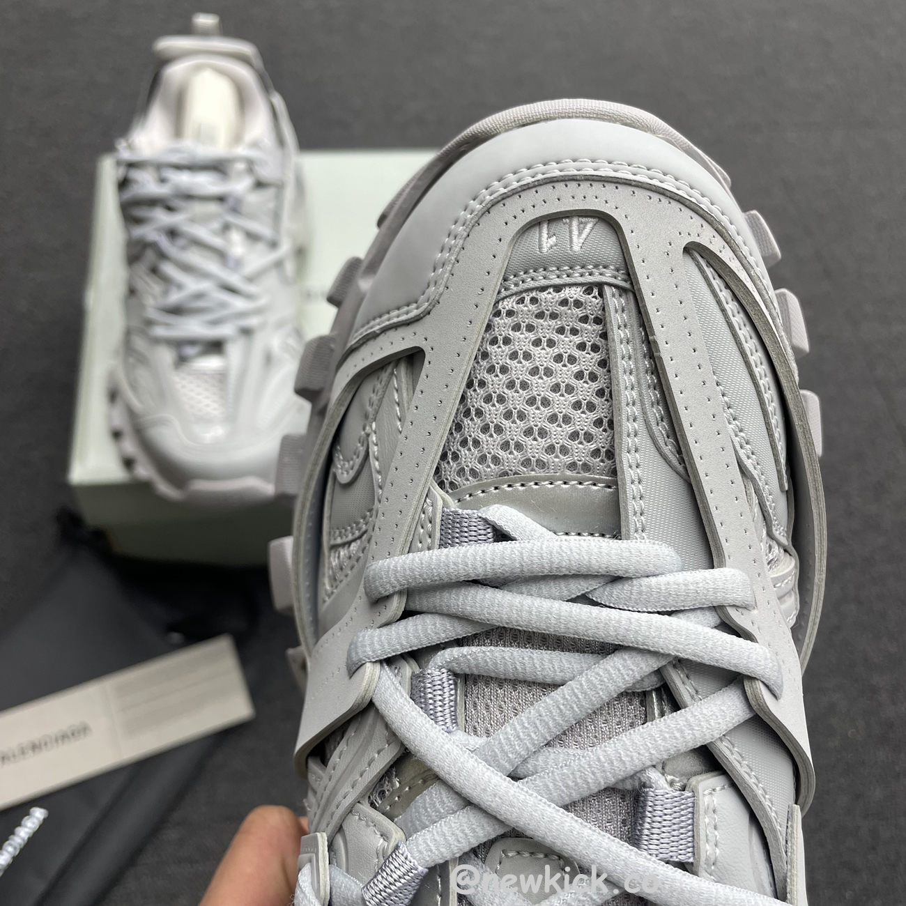 Balenciaga Track Light Grey W 542436w2la11203 (5) - newkick.app