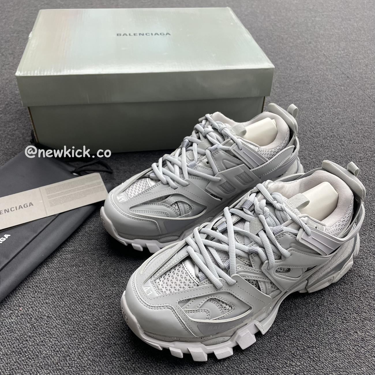 Balenciaga Track Light Grey W 542436w2la11203 (7) - newkick.app