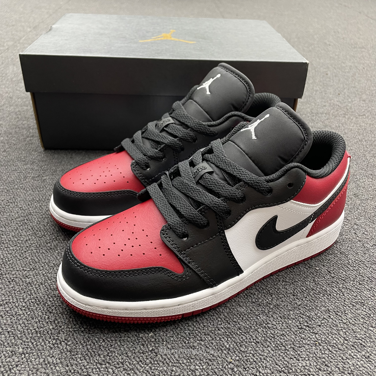 Air Jordan 1 Low Bred Toe Gs 553560 612 (3) - newkick.app