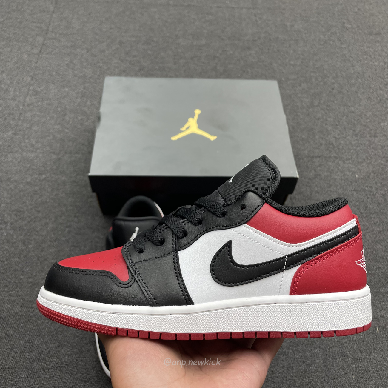 Air Jordan 1 Low Bred Toe Gs 553560 612 (7) - newkick.app