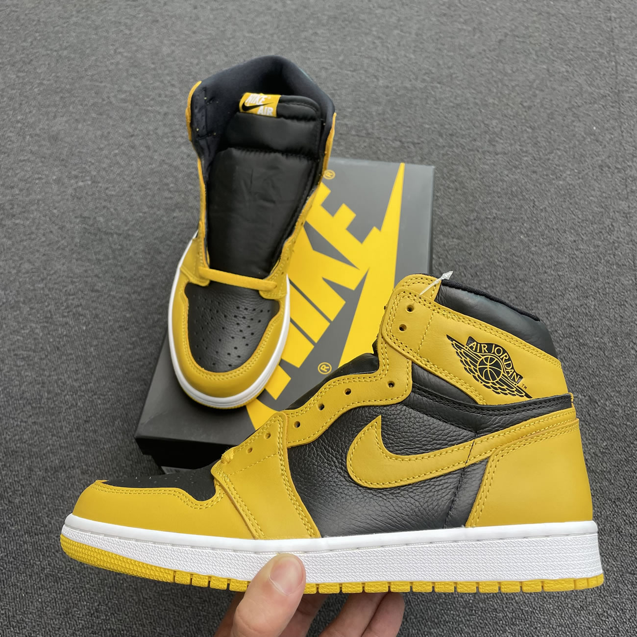 Jordan 1 Retro High Pollen 555088 701 (5) - newkick.app