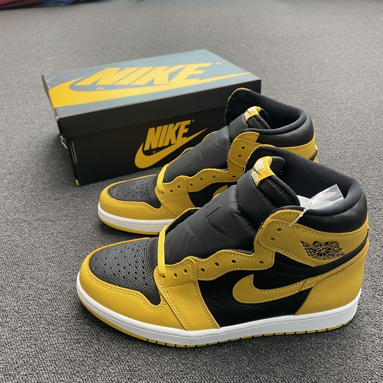 Jordan 1 Retro High Pollen 555088 701 (6) - newkick.app